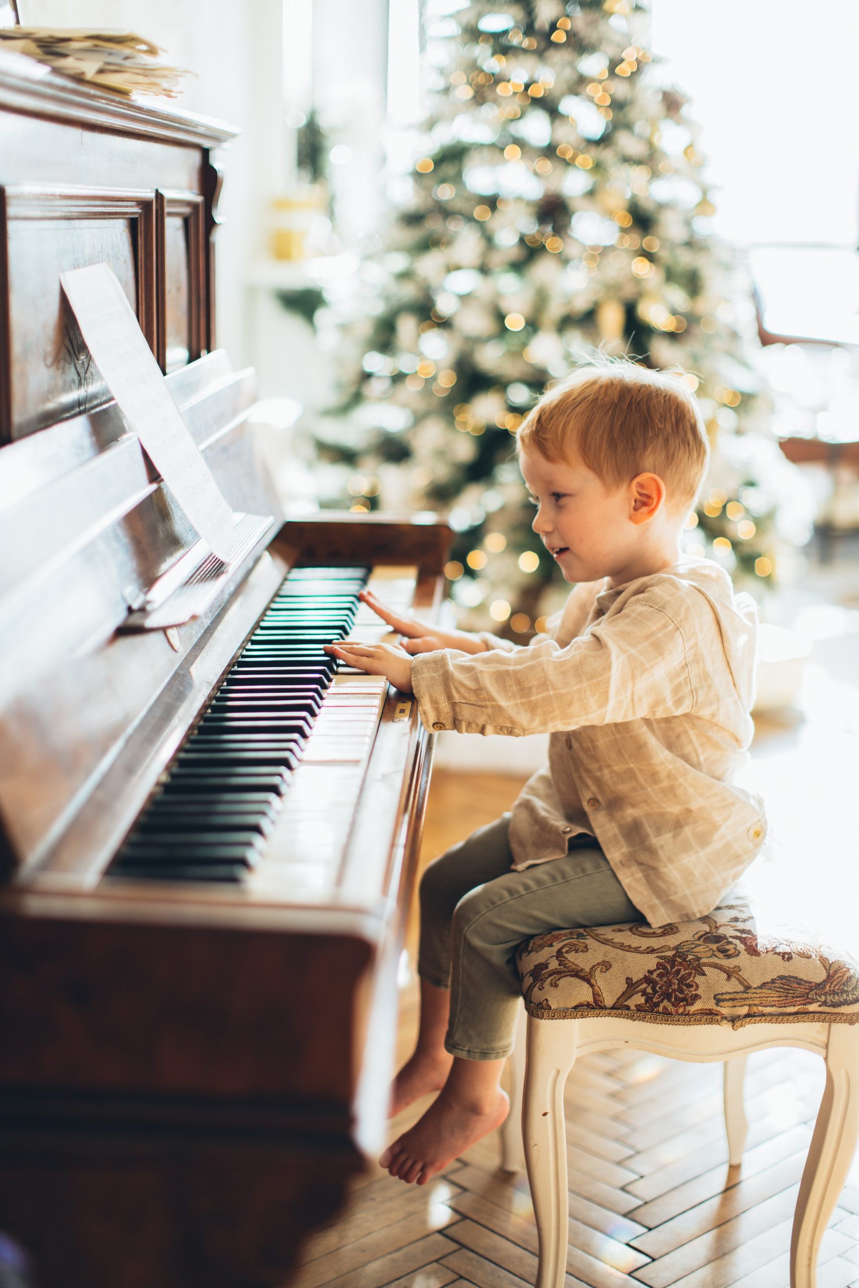 4 lợi ích của học đàn piano cho trẻ có thể cha mẹ chưa biết