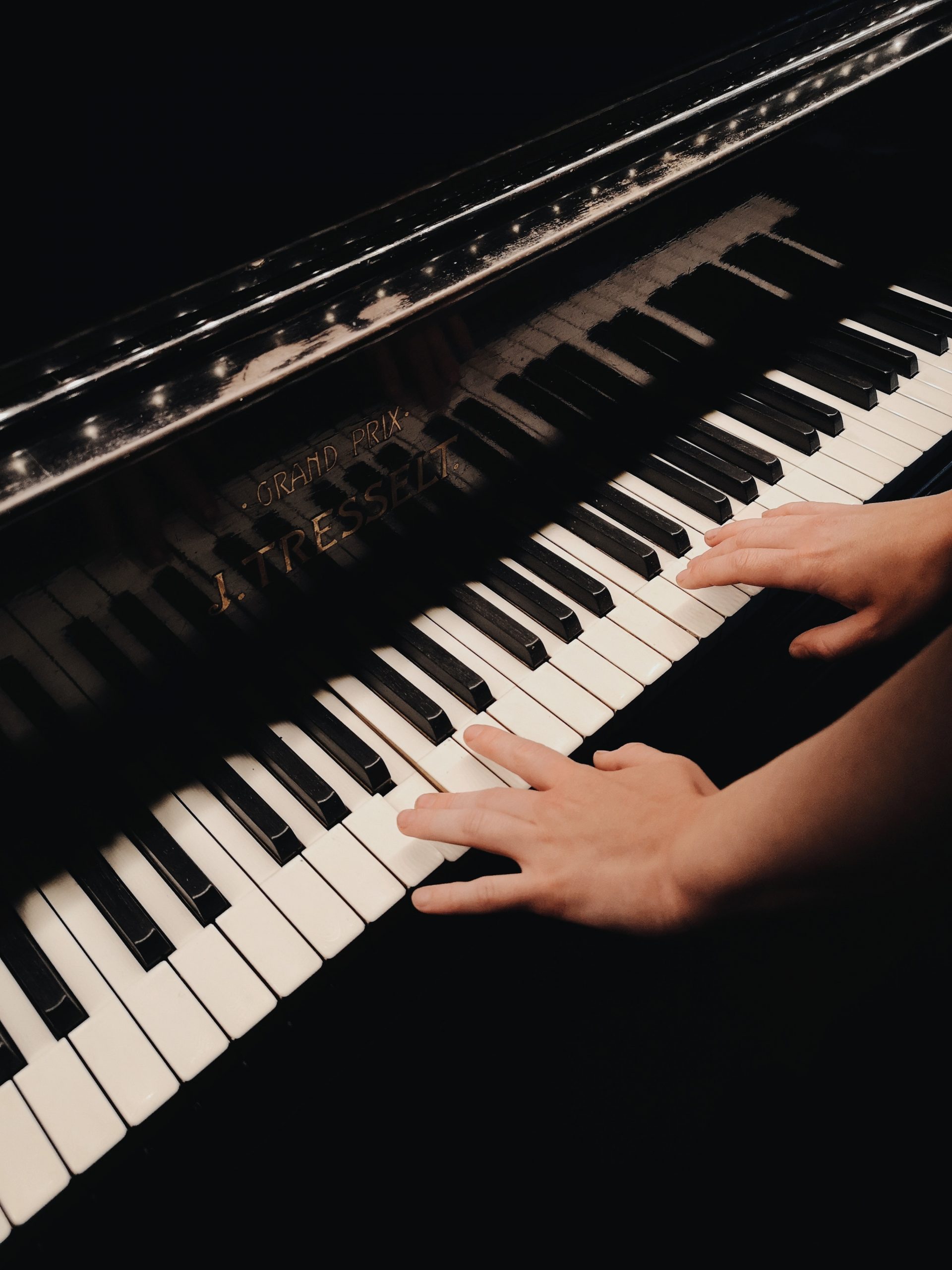 Làm sao để tìm được gia sư dạy Piano tại nhà chuyên nghiệp, đáng tin cậy?