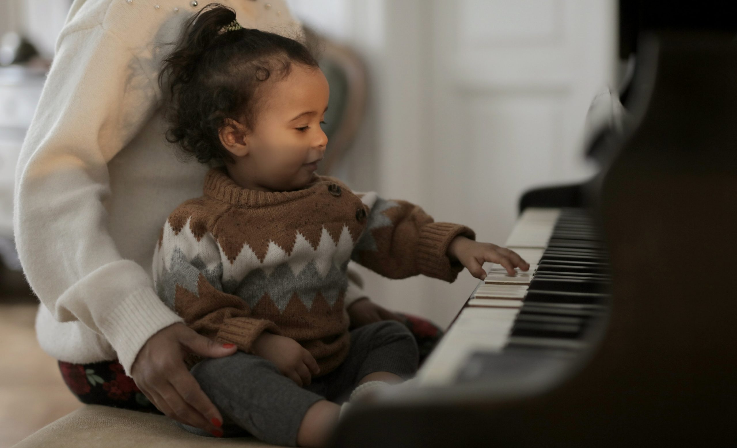 Các bài tập luyện ngón piano cơ bản cho người mới học